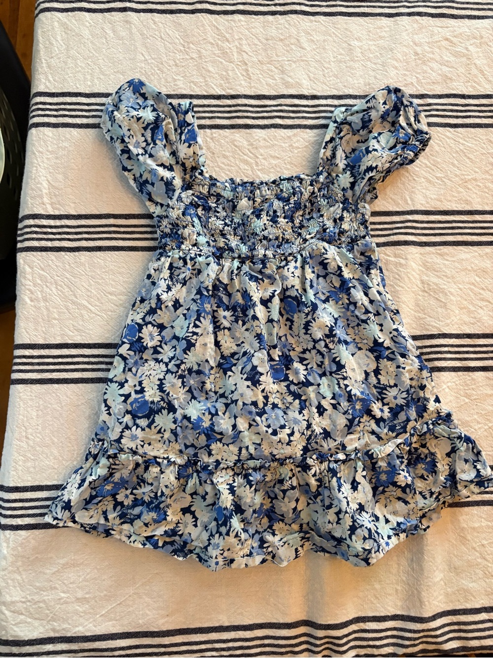 GAP Baby Blue and White Floral dress